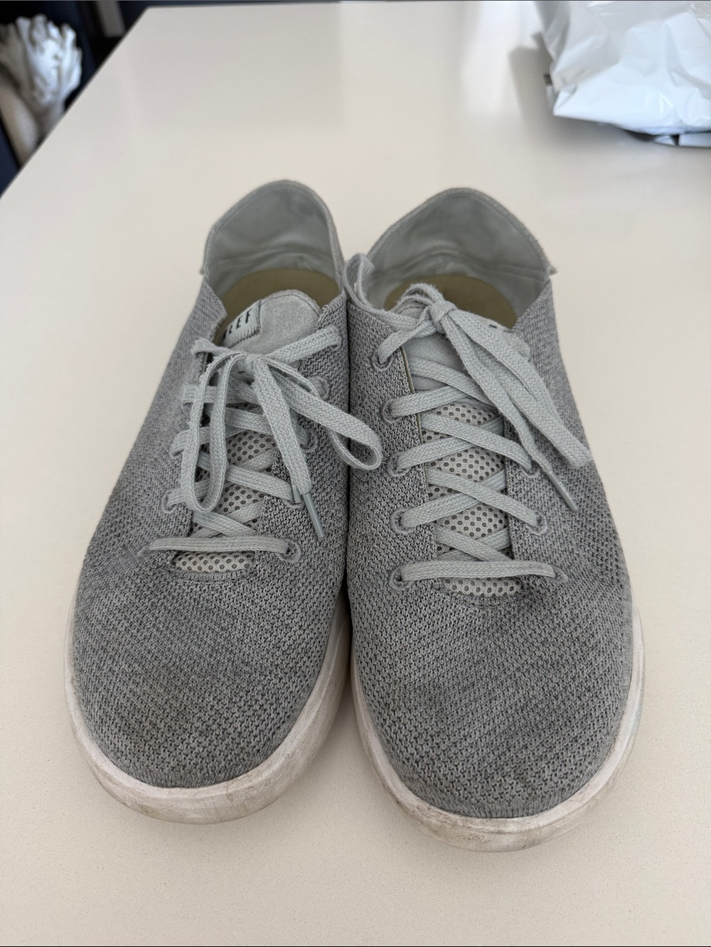 Reef Light Gray Knit Lace-Up Men's Sneakers